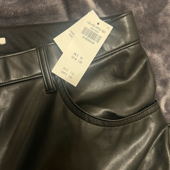 Abercrombie split hem 90s straight leg vegan leather pants - Picture 9 of 9